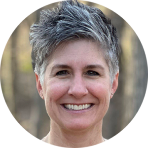 Headshot photo of Danielle Seabold